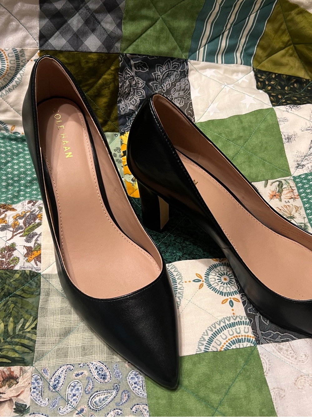 Cole Haan Black Leather Pointed Toe Mid Block Heel Pumps
